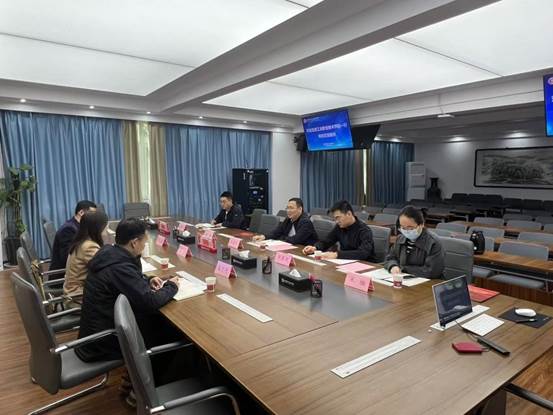 72ed6c1509ee4465cbae4dcb322a960